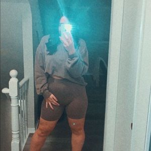 Meet your Posher, Jenna